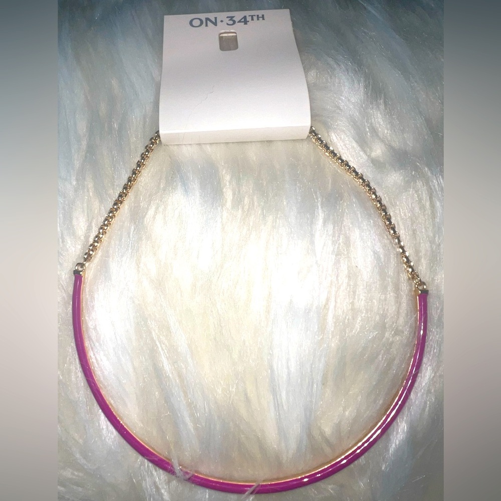 On 34st choker necklace